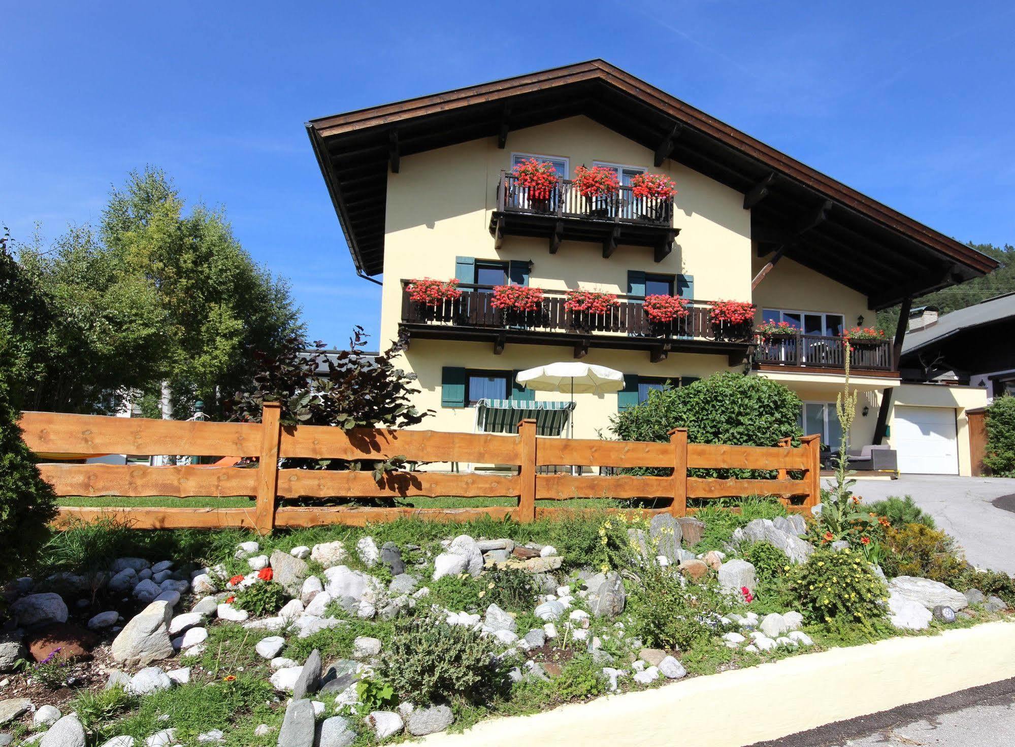 Alpenlandhaus Menardi Seefeld w Tirolu Zewnętrze zdjęcie