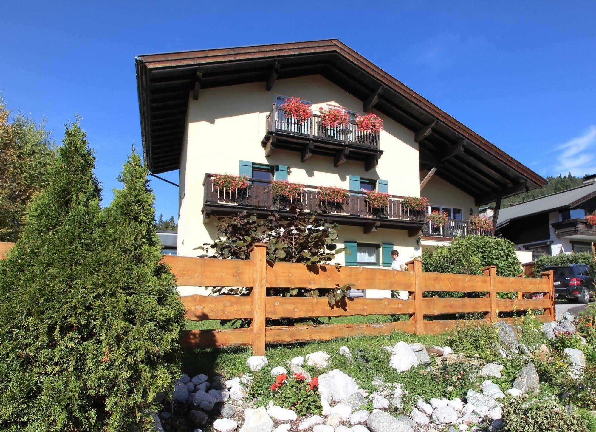 Alpenlandhaus Menardi Seefeld w Tirolu Zewnętrze zdjęcie